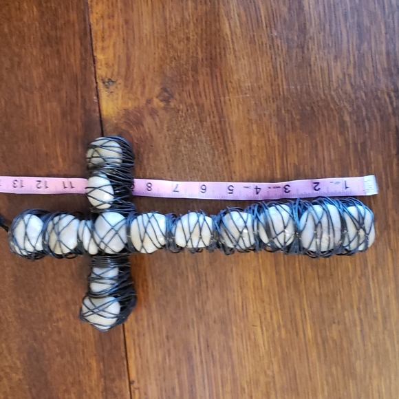 Cross Handcrafted with thick Wire and Stones - Picture 4 of 14